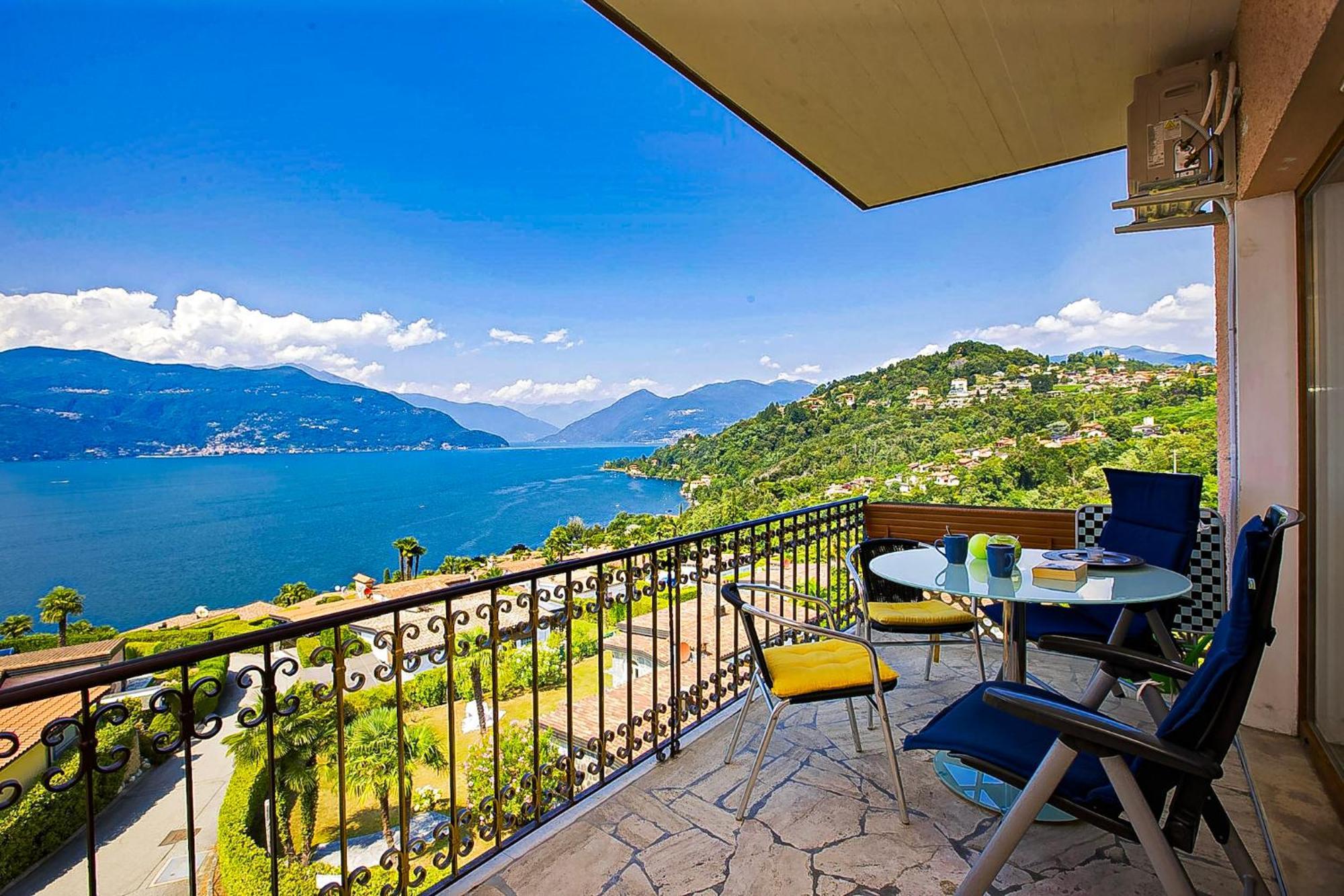 Апартаменты Parco Belmonte: Vista Fantastica Brezzo Экстерьер фото